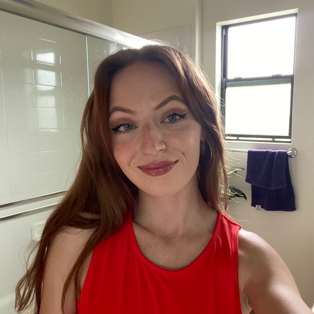 Meet your Posher, Elizabeth
